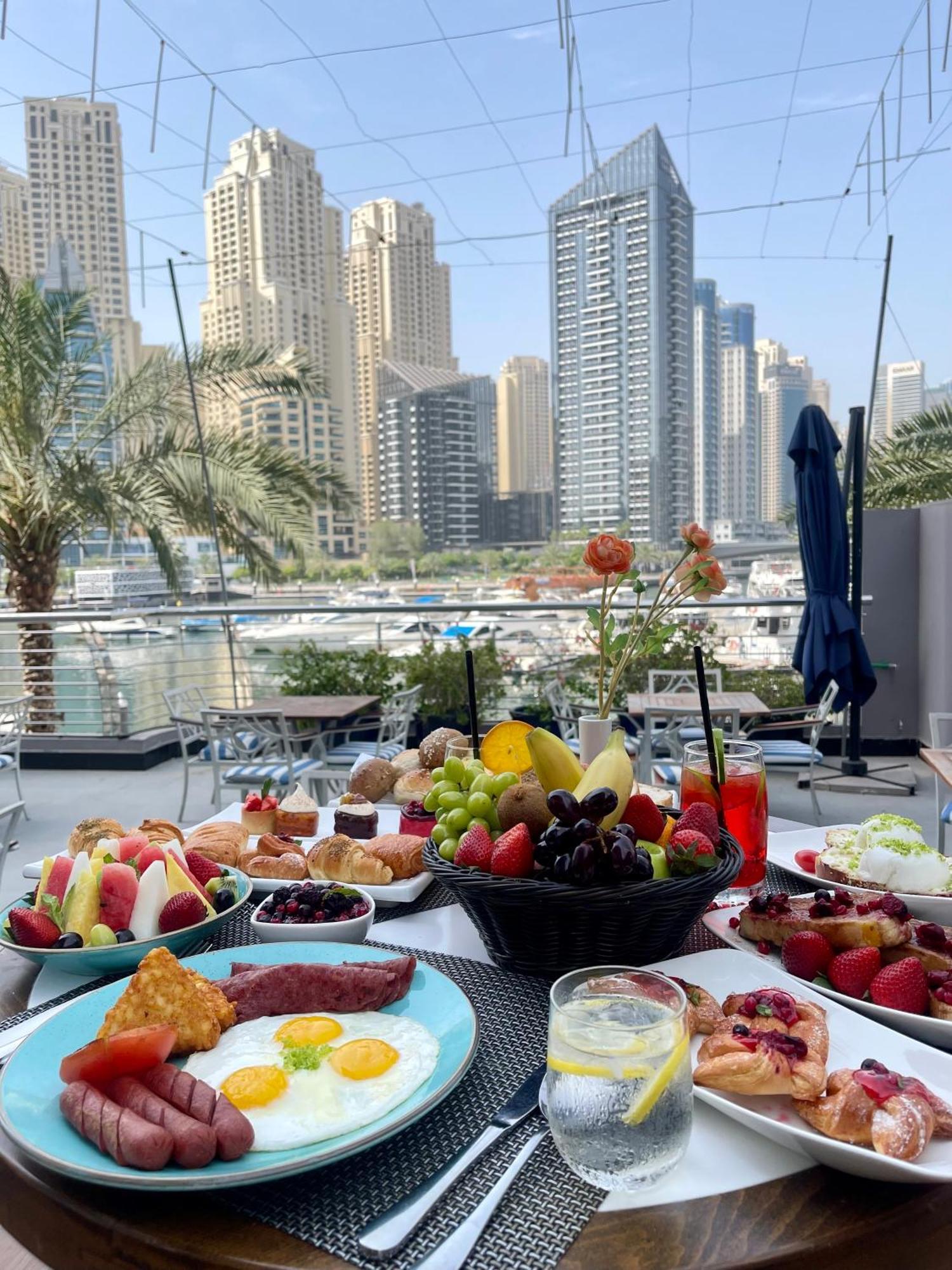 Signature Hotel Apartments And Spa Dubaj Kültér fotó